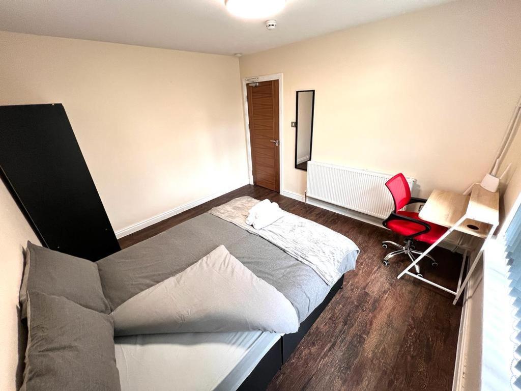 Nines Of Elegance At Castle Road Apartment Birmingham Bagian luar foto