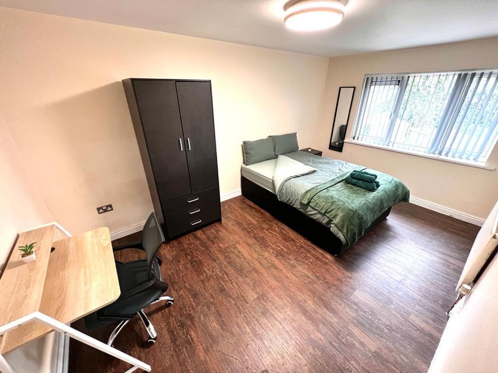 Nines Of Elegance At Castle Road Apartment Birmingham Bagian luar foto