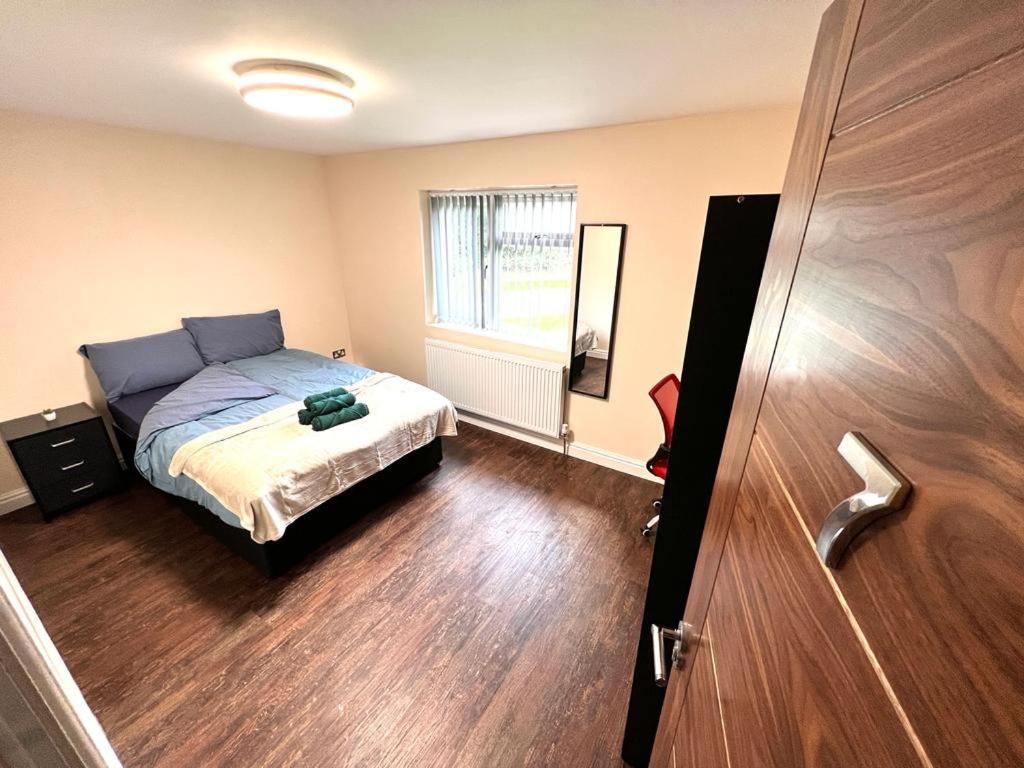Nines Of Elegance At Castle Road Apartment Birmingham Bagian luar foto
